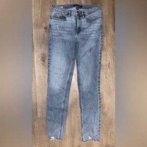 Calvin Klein Women’s Skinny Jeans